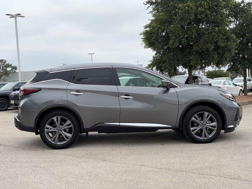 Gun Metallic 2024 Nissan Murano Platinum FWD