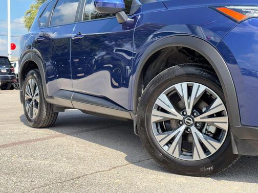 Caspian Blue Metallic 2023 Nissan Rogue SV