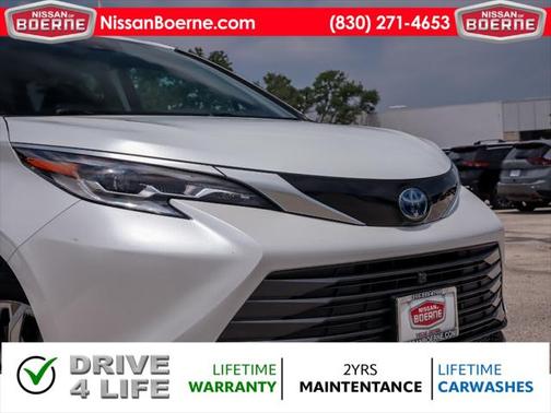 2023 Toyota Sienna Platinum 7 Passenger