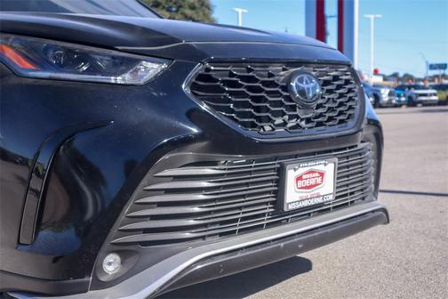 2024 Toyota Highlander XSE
