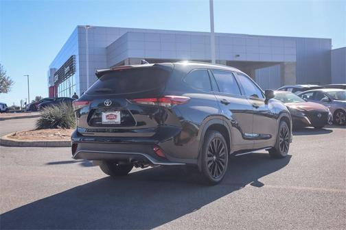 2024 Toyota Highlander XSE