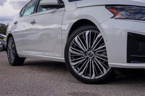 2025 Nissan Altima 2.5 SL