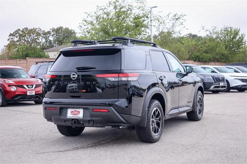 2025 Nissan Pathfinder Rock Creek 4WD