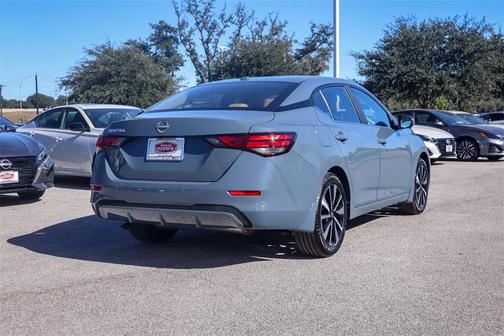 2025 Nissan Sentra SV