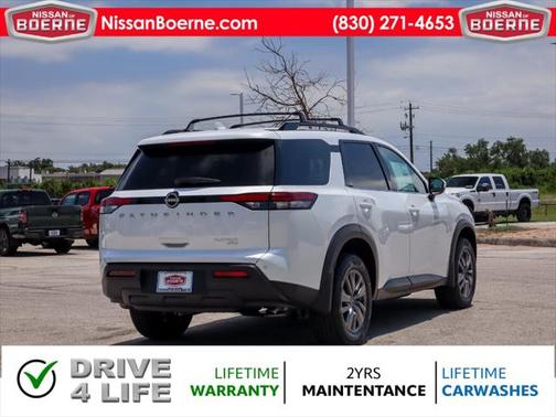 2025 Nissan Pathfinder SV FWD