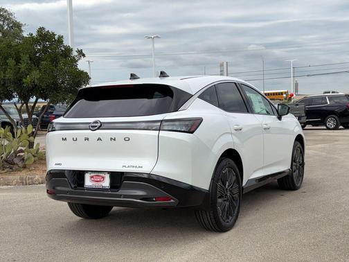 Everest White Pearl Tricoat 2026 Nissan Murano Platinum