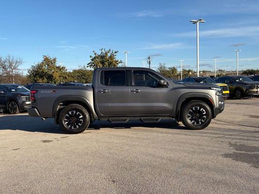 2023 Nissan Frontier PRO-X