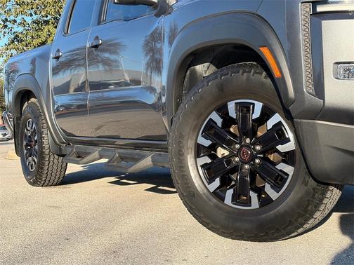2023 Nissan Frontier PRO-X