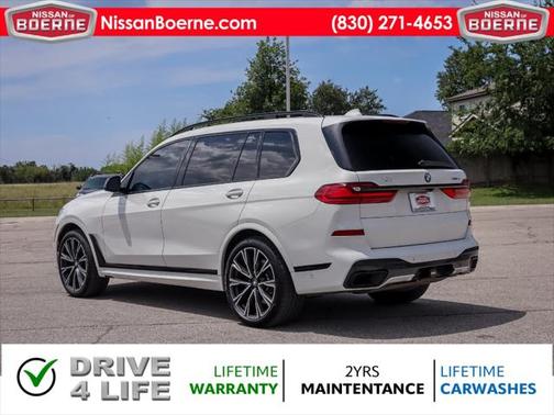 2022 BMW X7 xDrive40i