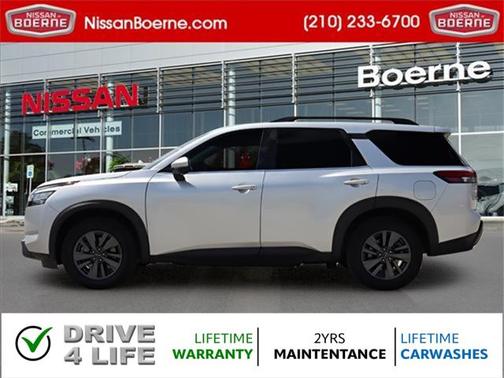 2023 Nissan Pathfinder SV 4WD