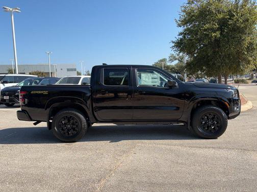 Super Black 2027 Nissan Frontier SV