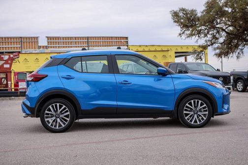 2024 Nissan Kicks SV