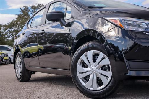 2025 Nissan Versa 1.6 S