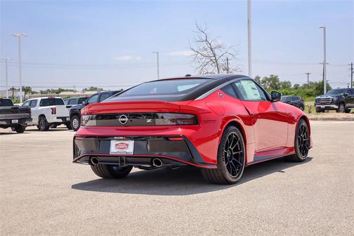 2025 Nissan Z NISMO