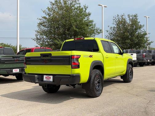 Citrus Strike 2026 Nissan Frontier PRO-4X