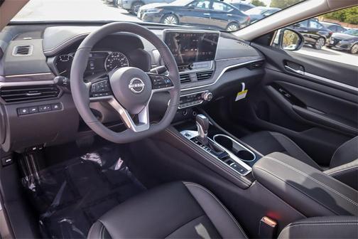 2025 Nissan Altima 2.5 SL