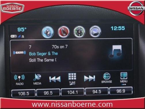 Photo 4 of 29 of 2020 Chevrolet Tahoe LT