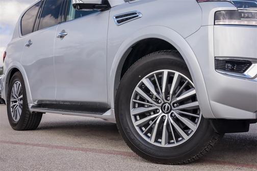 2024 Nissan Armada SL 2WD