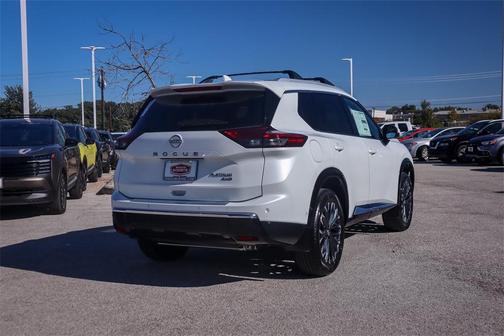 2026 Nissan Rogue Platinum