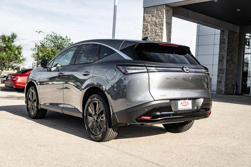 Gun Metallic 2026 Nissan Murano SV