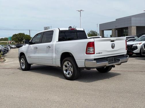 Bright White Clearcoat 2021 RAM 1500 Big Horn/Lone Star
