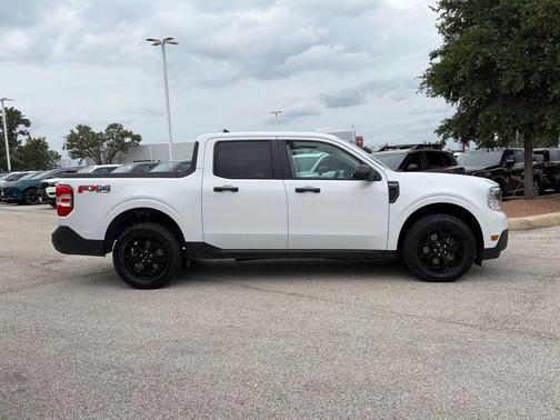OXFORD WHITE 2022 Ford Maverick XLT