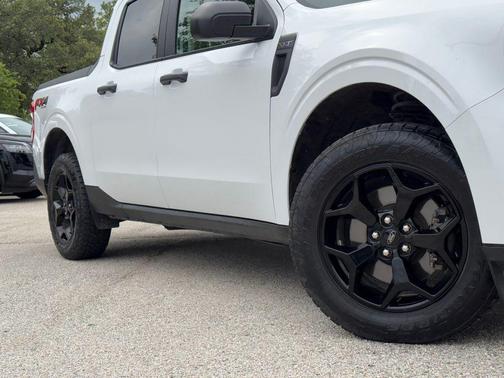 OXFORD WHITE 2022 Ford Maverick XLT