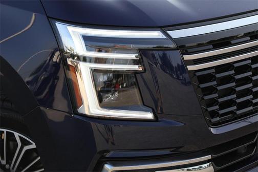 2025 Nissan Armada Platinum 4WD