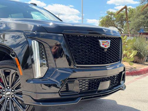Black Raven 2026 Cadillac Escalade V-Series
