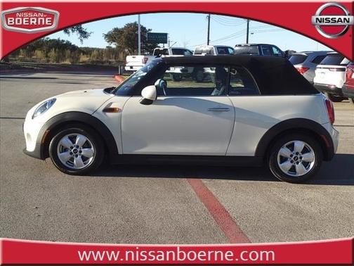 Photo 4 of 32 of 2019 MINI Convertible Cooper