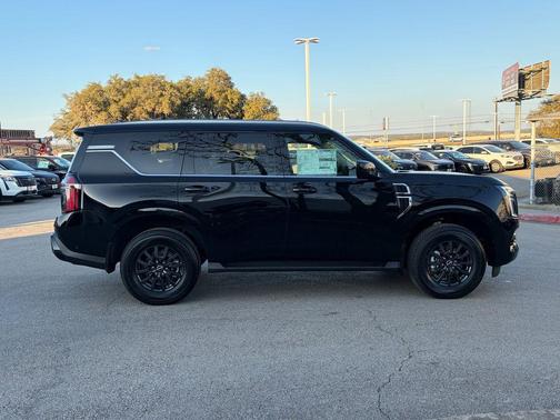 2026 Nissan Armada SV