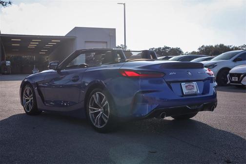 2025 BMW Z4 sDrive30i