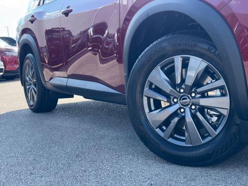 Scarlet Ember Tintcoat 2026 Nissan Pathfinder SV