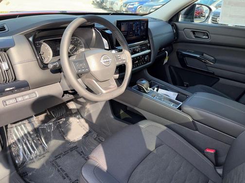 Scarlet Ember Tintcoat 2026 Nissan Pathfinder SV