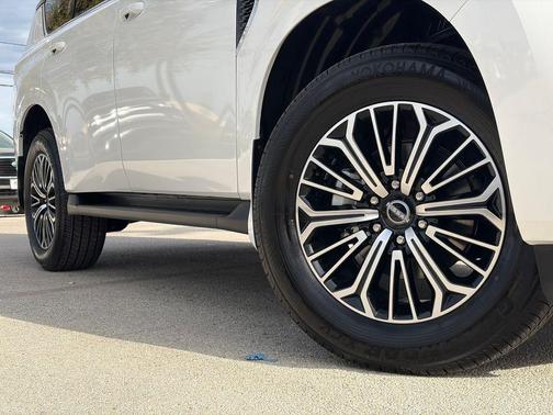 2026 Nissan Armada SL