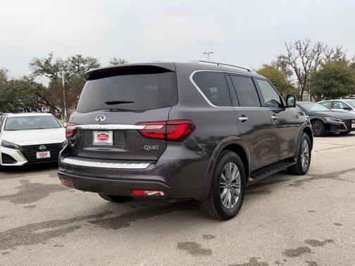 2024 INFINITI QX80 Luxe