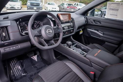 2025 Nissan Pathfinder Rock Creek 4WD