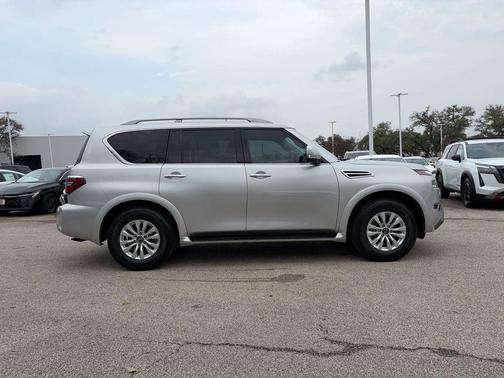 2023 Nissan Armada SV 2WD
