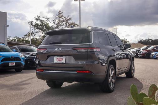2022 Jeep Grand Cherokee L Limited