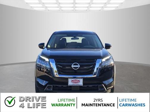 2025 Nissan Pathfinder S FWD