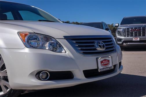 2009 Toyota Avalon XLS
