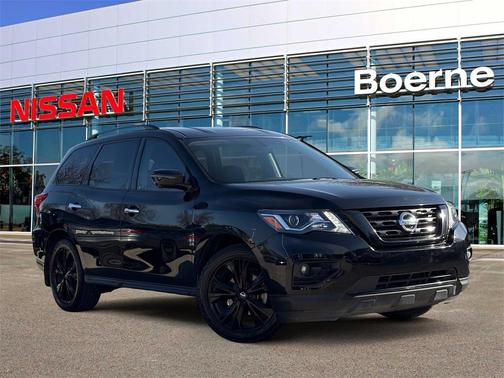 2018 Nissan Pathfinder SL
