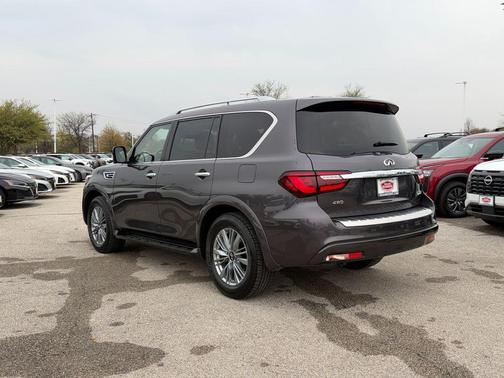 2024 INFINITI QX80 Luxe