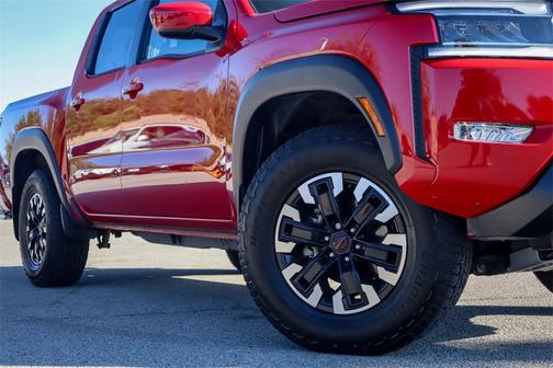 2024 Nissan Frontier PRO-4X