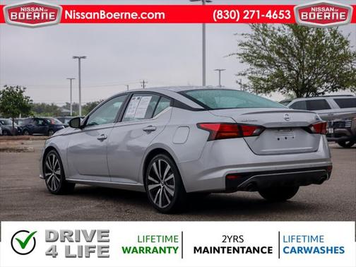 2021 Nissan Altima SR FWD