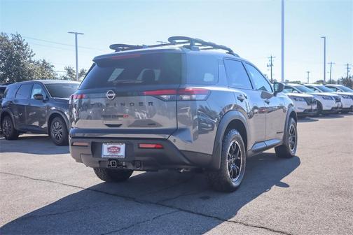 2025 Nissan Pathfinder Rock Creek 4WD