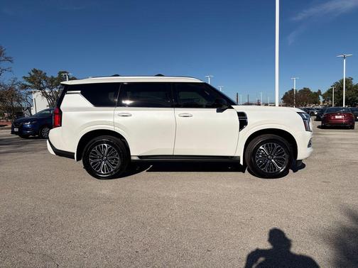 Aspen White Tricoat 2026 Nissan Armada SL