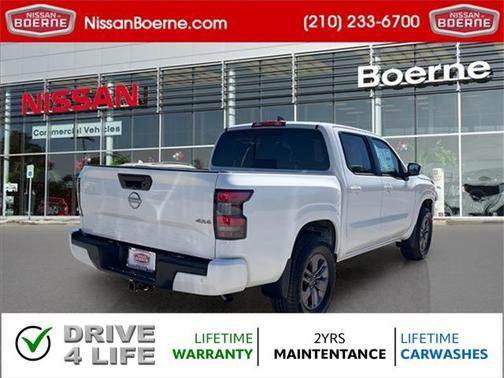 2025 Nissan Frontier SV