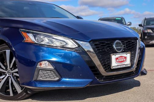 2020 Nissan Altima SR FWD