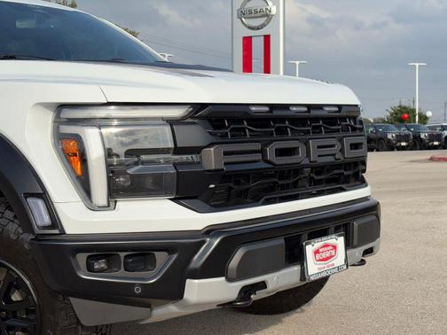 OXFORD WHITE 2025 Ford F-150 Raptor